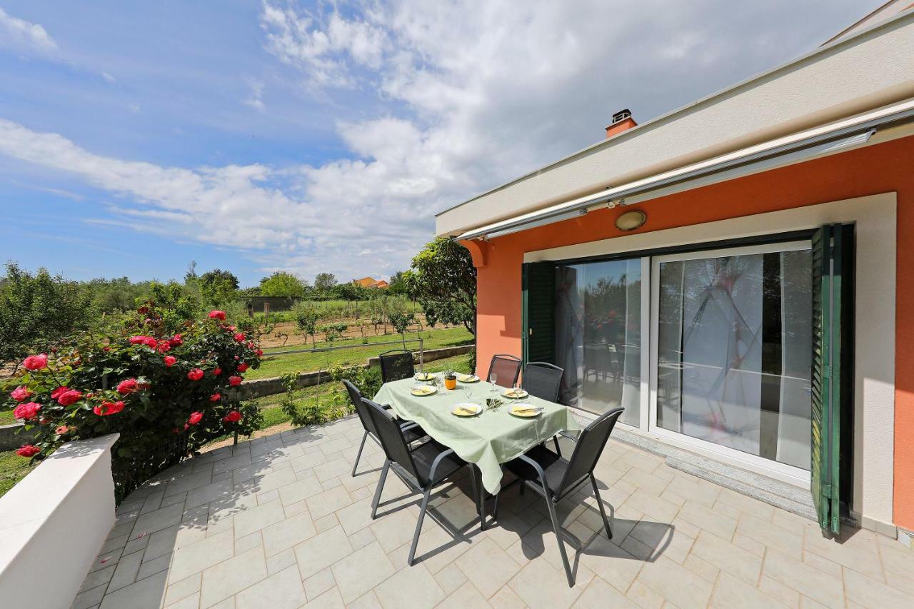 Easyliving House Near Zadar Villa Поседарье Екстериор снимка