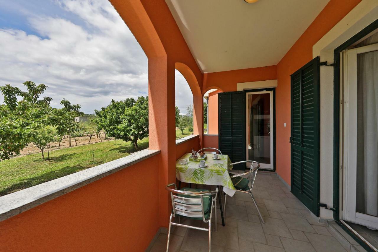 Easyliving House Near Zadar Villa Поседарье Екстериор снимка